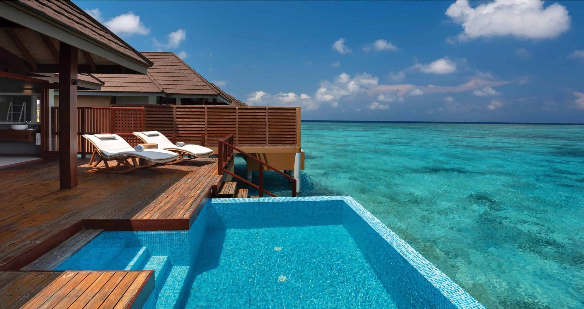 Water Villa With Pool - Image 5