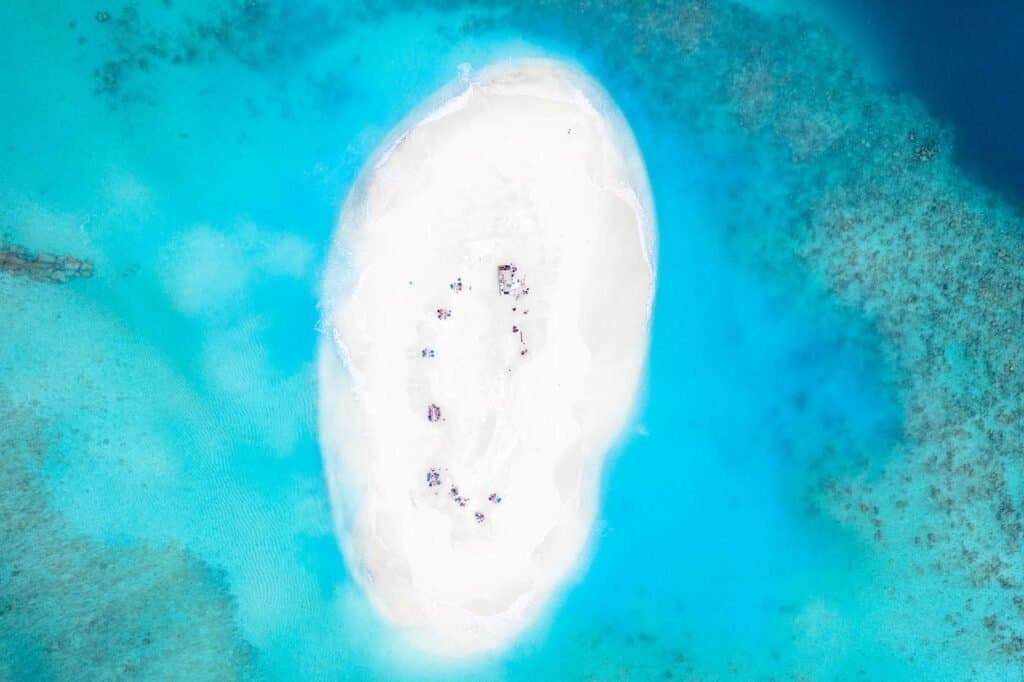 You & Me Maldives - 5-star resort in Raa Atoll featuring pristine beaches, crystal-clear lagoon, and overwater villas