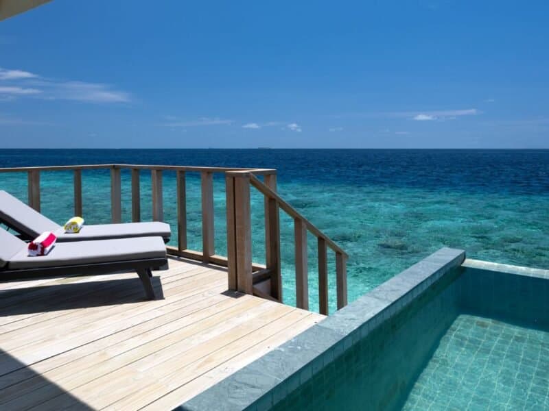 SunNest Water Pool Villa - OBLU SELECT Lobigili