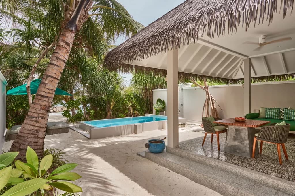 Interconnecting Three-Bedroom Beach Pool Villa - Seaside Finolhu