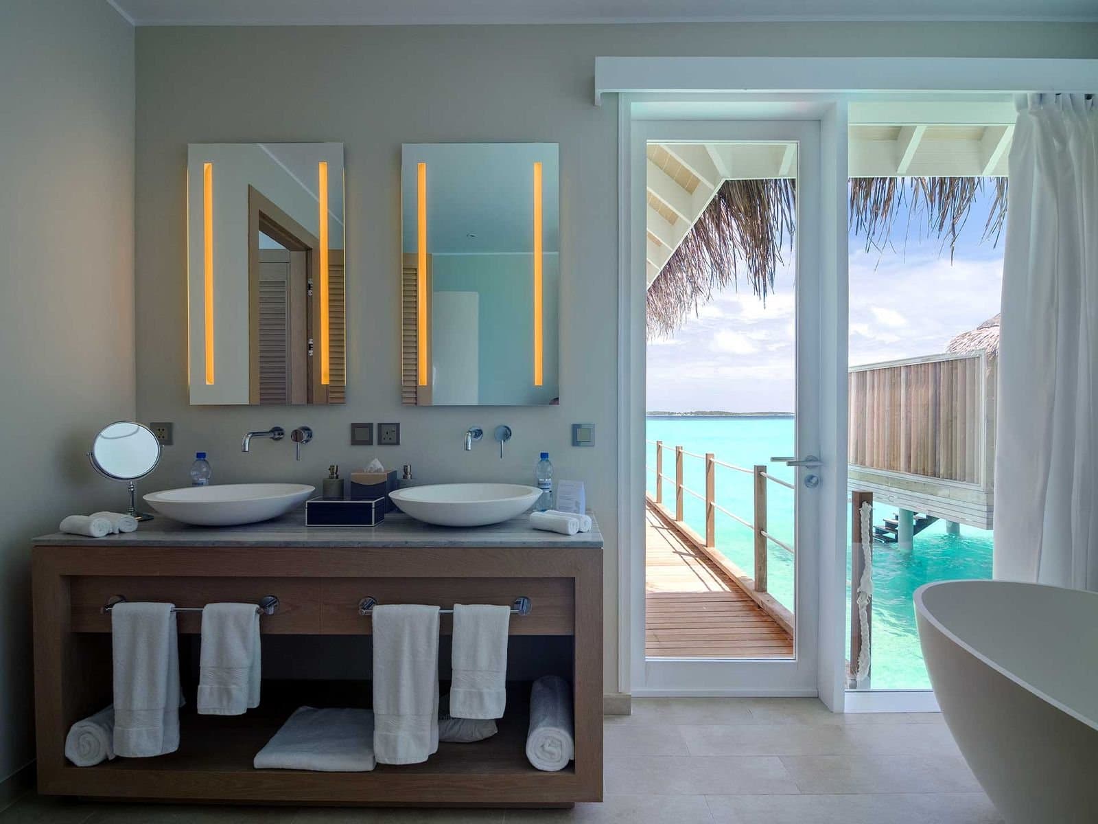 Sunset Water Villa - Image 2