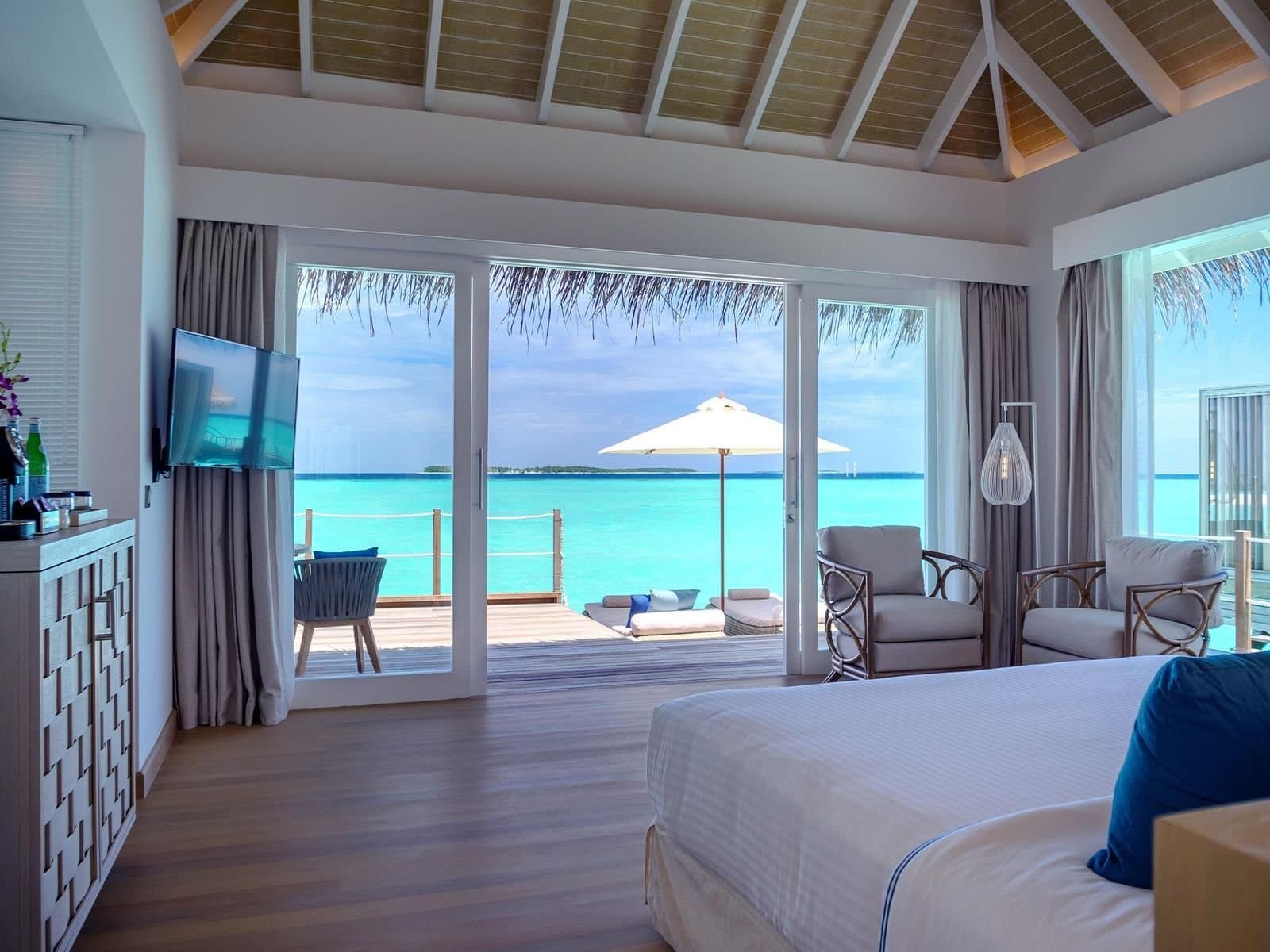 Sunset Water Villa - Image 3