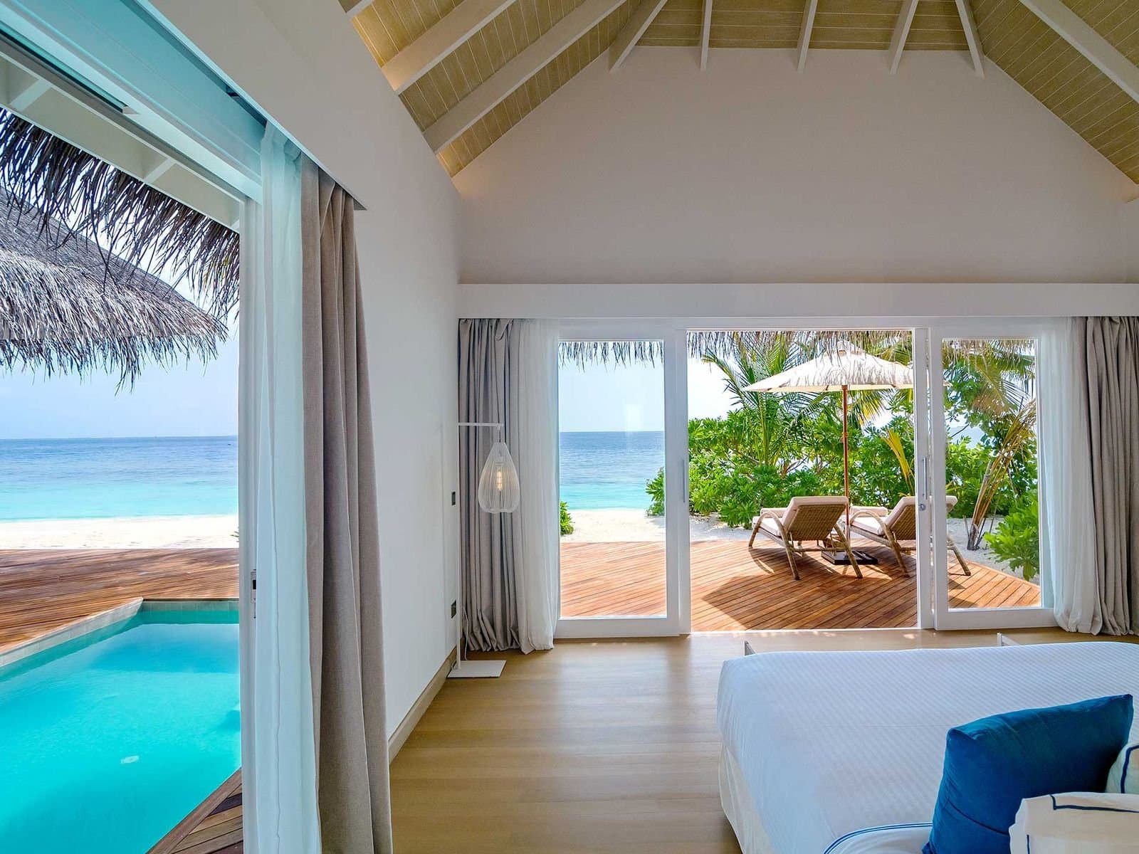 Deluxe Beach Suite With Pool - Baglioni Maldives