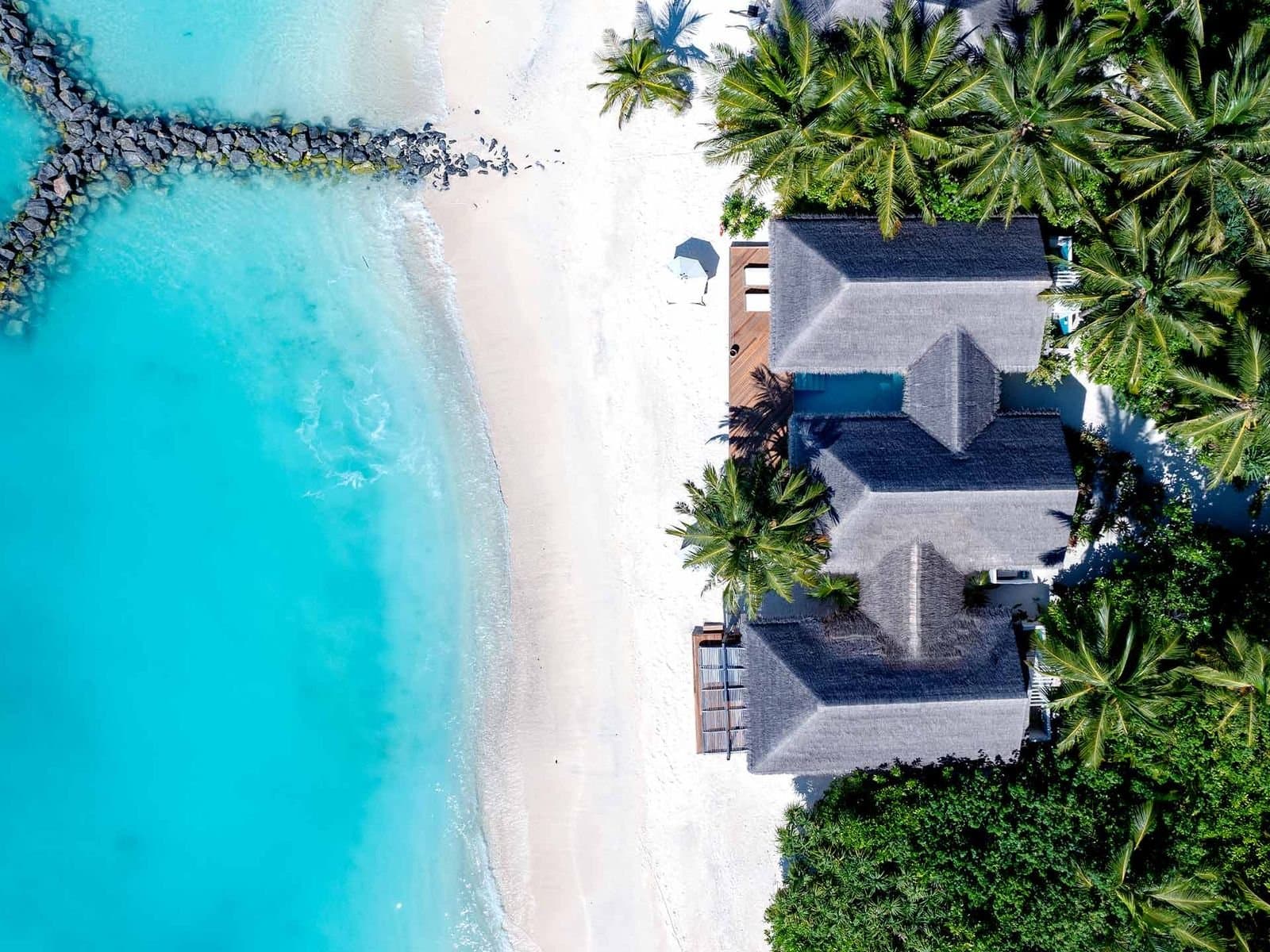 Two Bedroom Beach Suite With Pool - Image 4