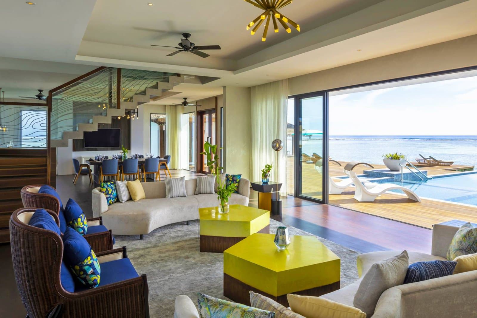 Four Bedroom Ocean Pool Retreat - Pullman Maamutaa - Image 4