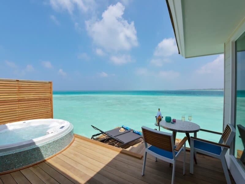 Aqua Villa with Swirl Pool - Image 3