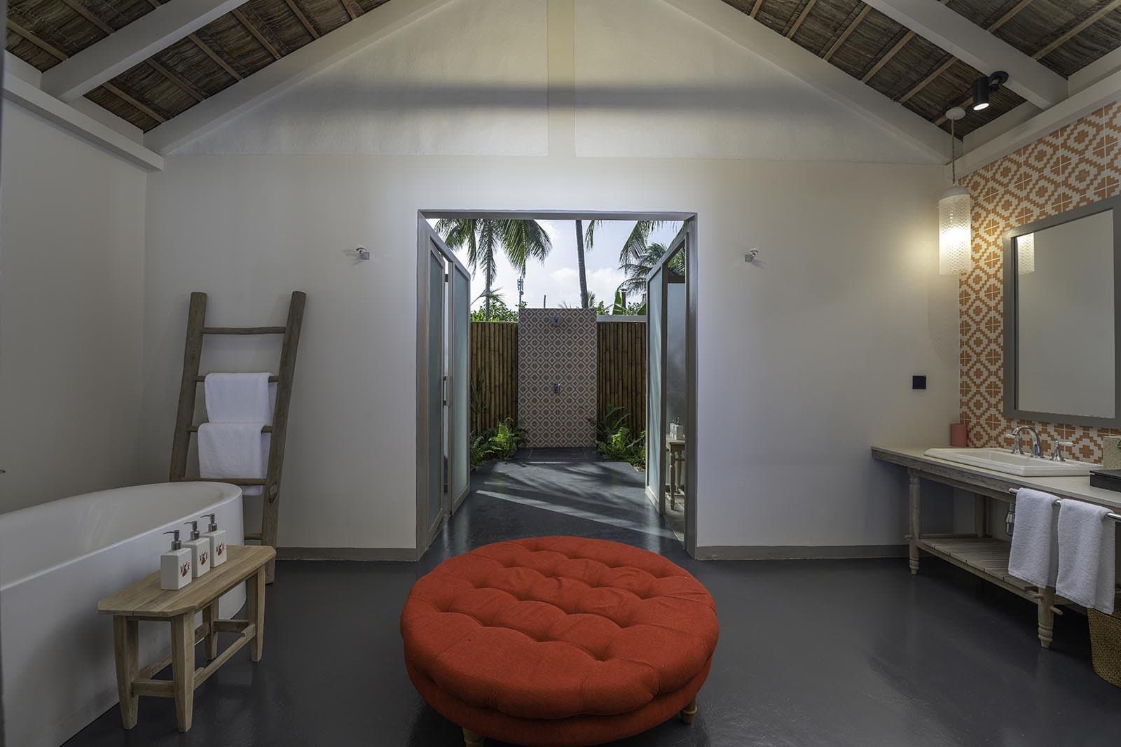 Beach Pool Suites - Cora Cora Maldives