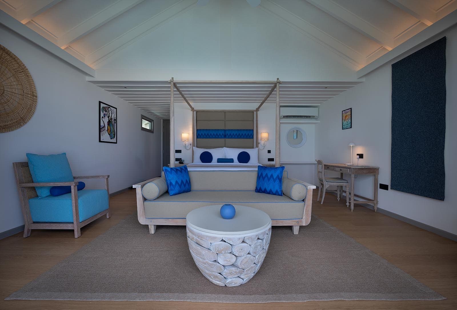 Lagoon Pool Villas - Image 3
