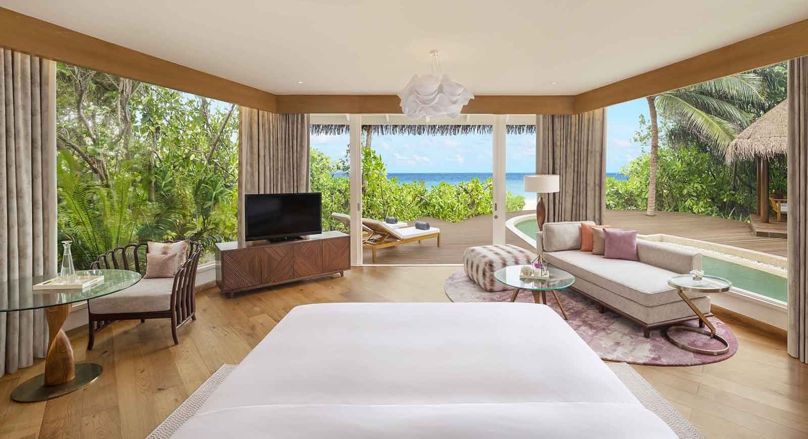 Duplex Beach Pool Villa - Image 3