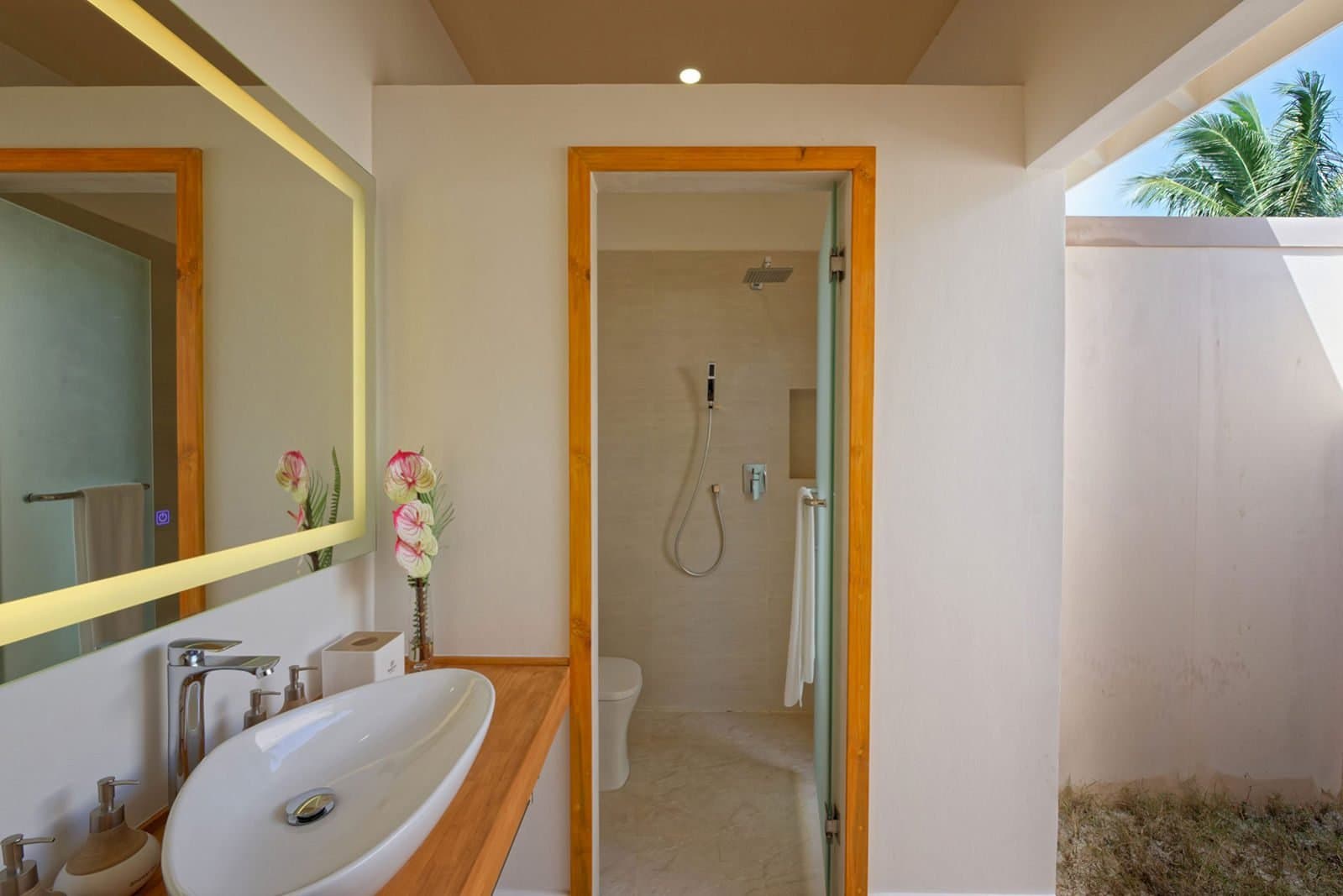 Bougain Villa - Image 4