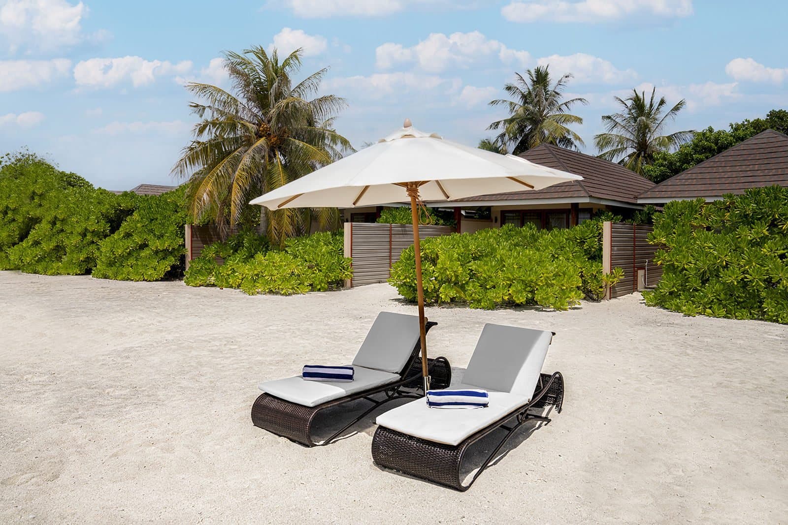 Beach Villa - Image 3