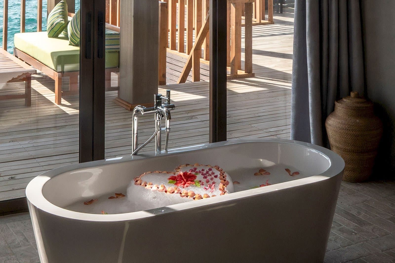 Over Water Pool Residence - Image 4