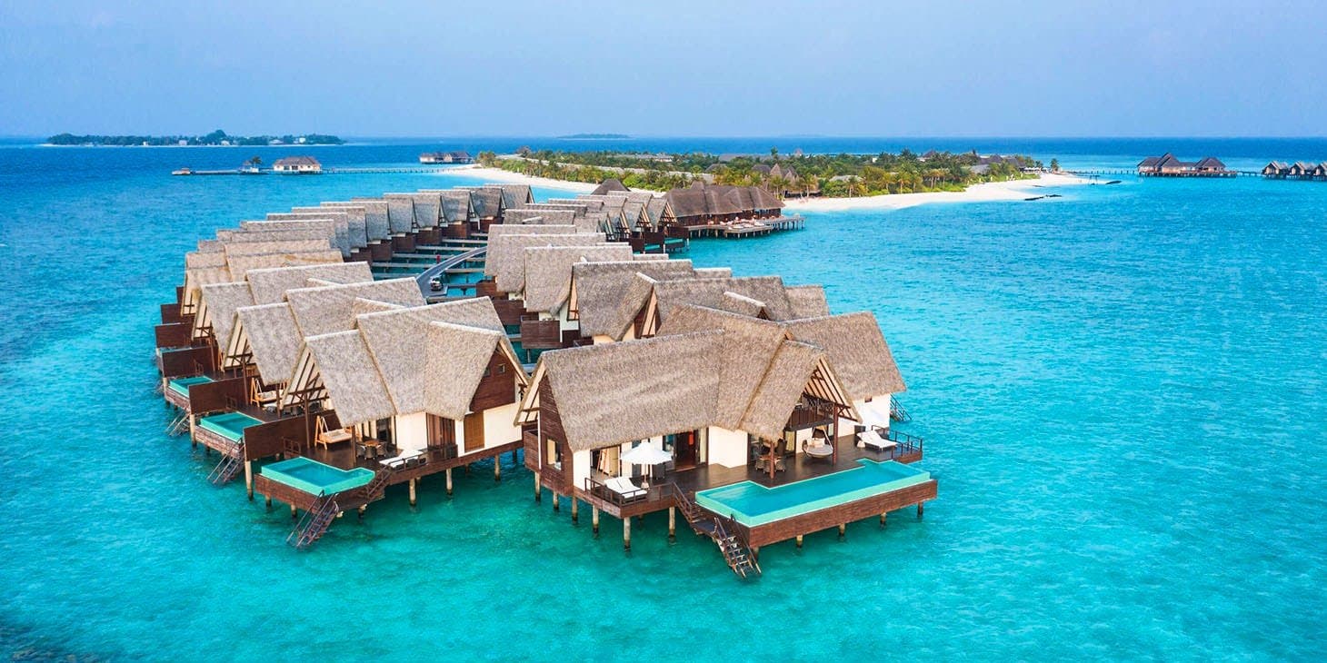 Ocean Residence with Infinity Lap Pool - Heritance Aarah