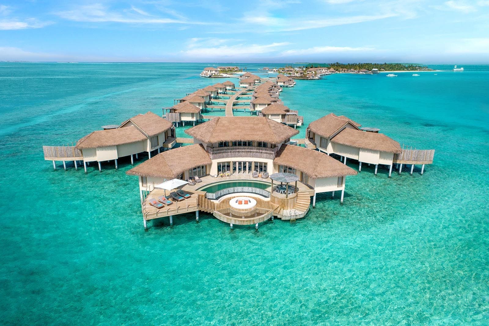 Three Bedroom OVERWATER Pool Residence - Image 4