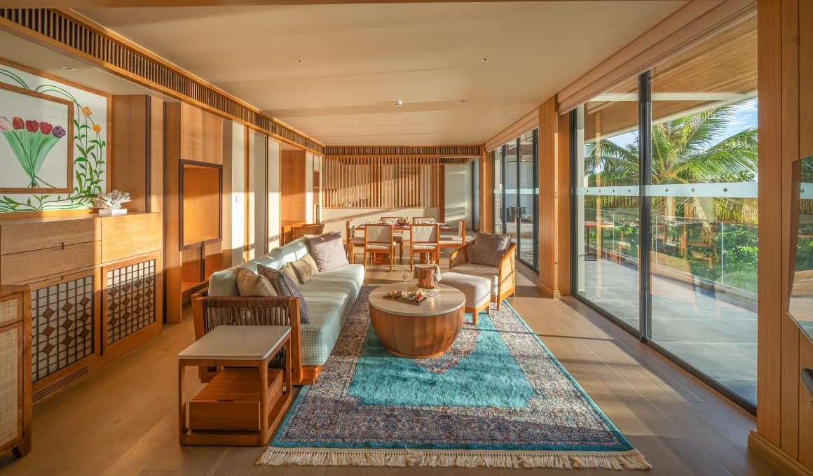 Three Bedroom Beach Residence with Private Pool - Kuda Villingili Maldives