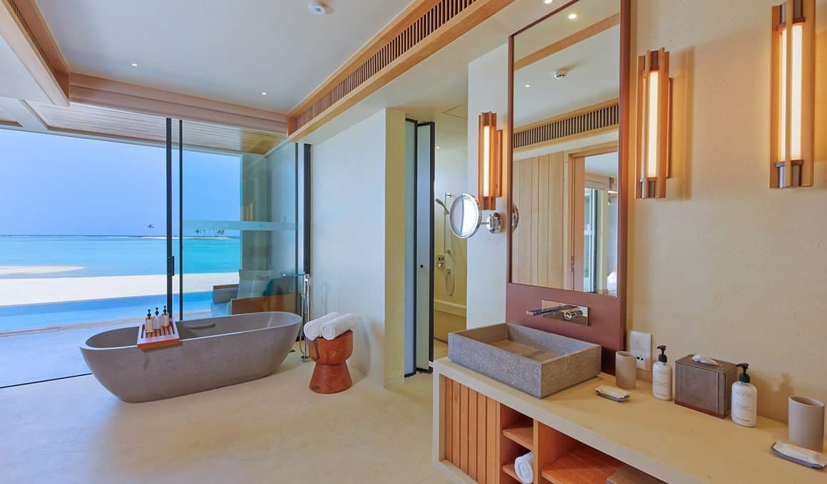 Four Bedroom Beach Villa with Private Pool - Image 3