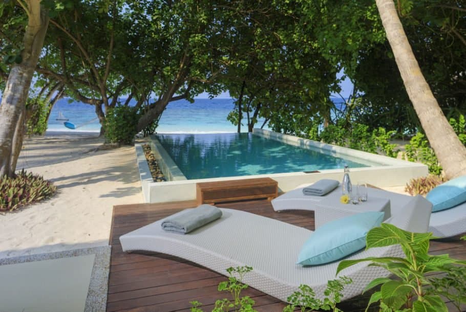Beachfront Pool Villa - Dusit Thani Maldives