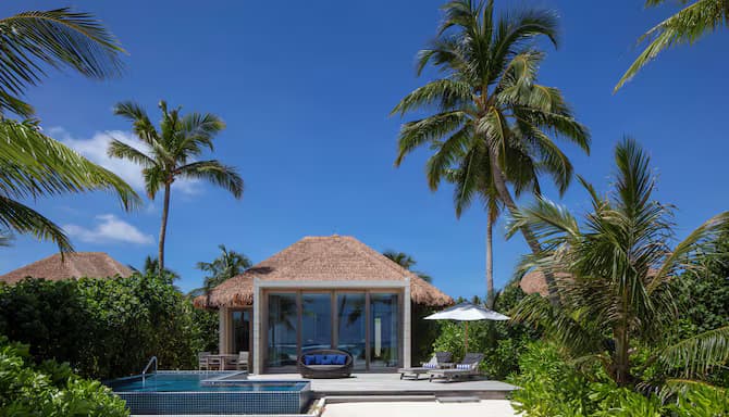 Beach Villa - Pool and Sunset View - Radisson Blu