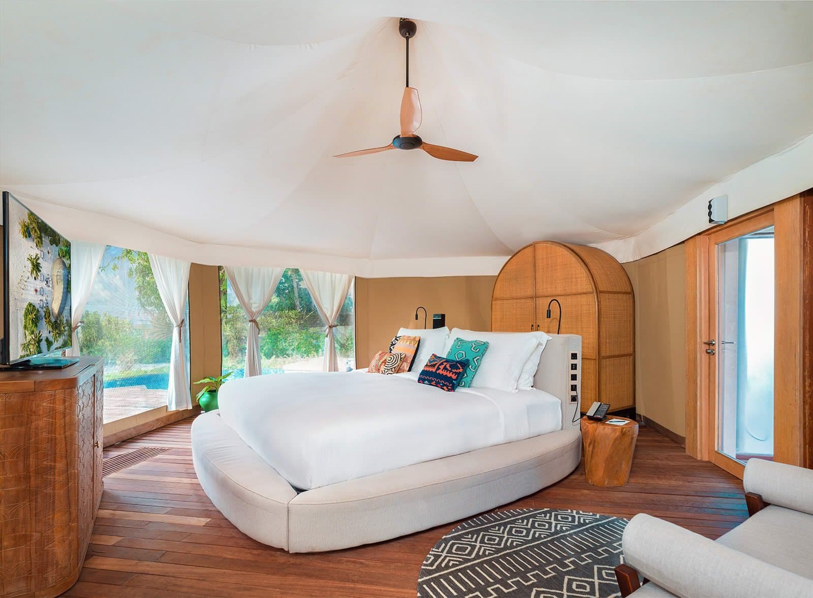 Beach Tented Villa Private Pool - Image 3