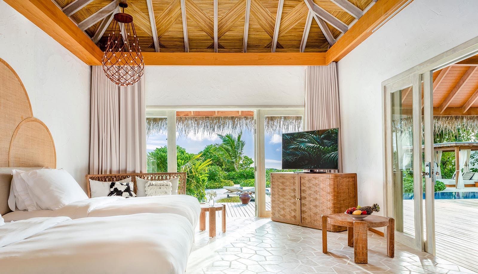 Two Bedroom Beach Sunset Villa with Private Pool - Image 3