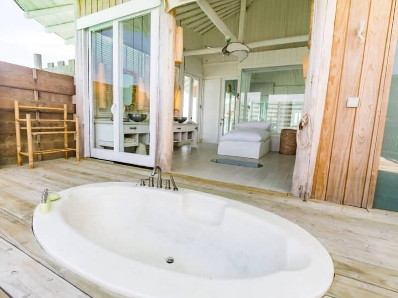 3 Bedroom Water Retreat with Slide - Image 3