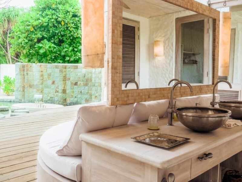 4 Bedroom Island Reserve with Slide - Image 3