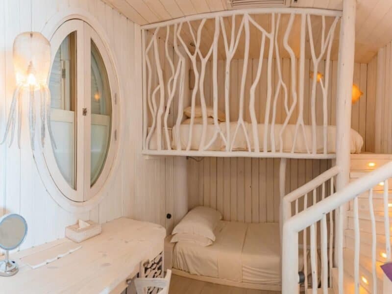 5 Bedroom Water Retreat with Slide​ - Image 3