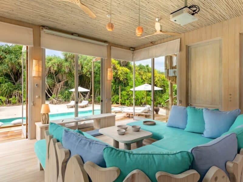 Beach Hideaway - Image 2