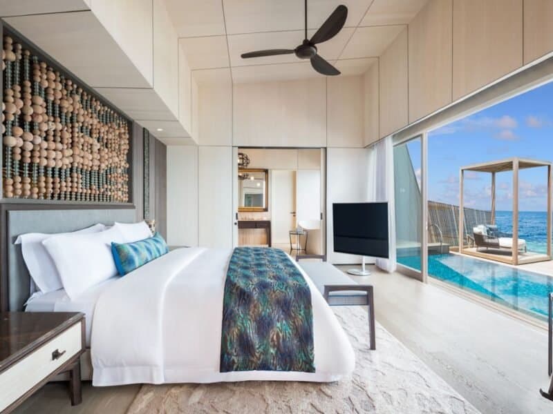 Overwater St. Regis Suite - Image 2