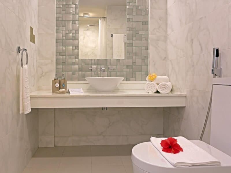 Deluxe Room - Image 3