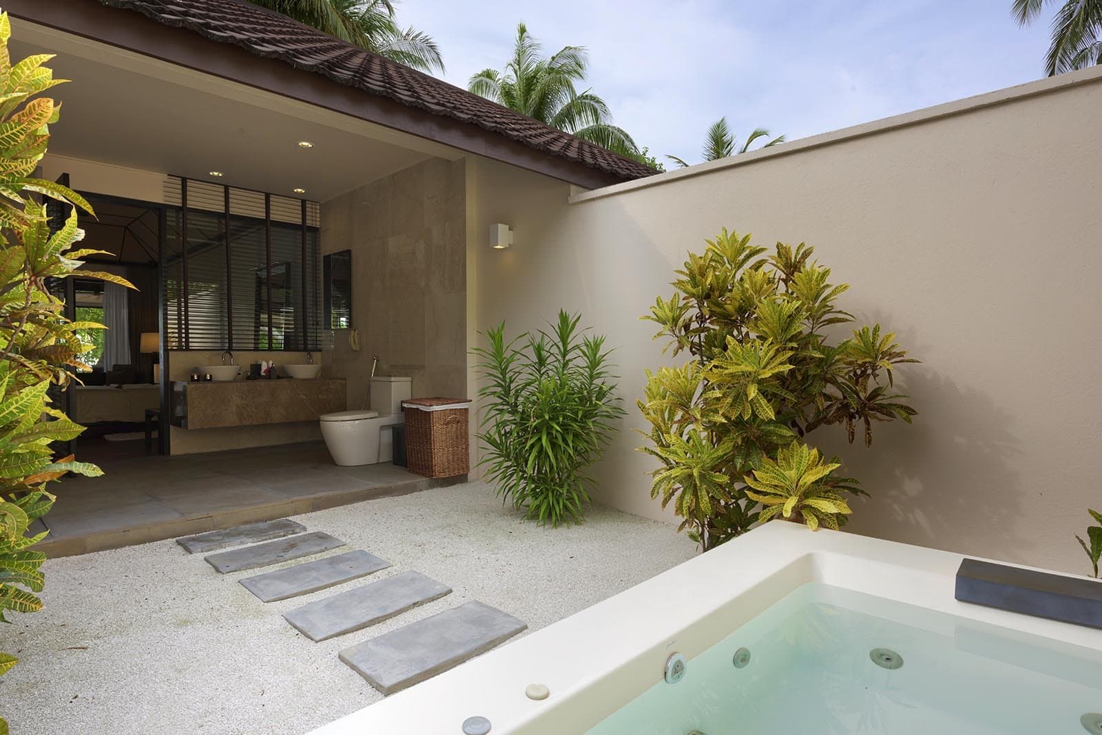 Beach Villas - Lily Beach Resort & Spa