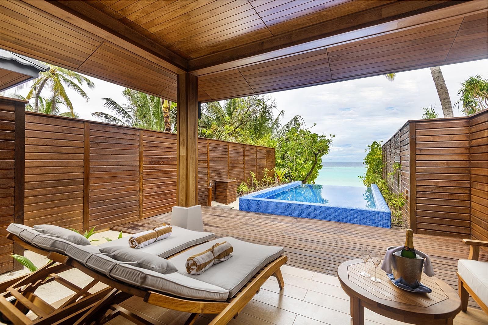 Beach Suite With Pool - Lily Beach Resort & Spa