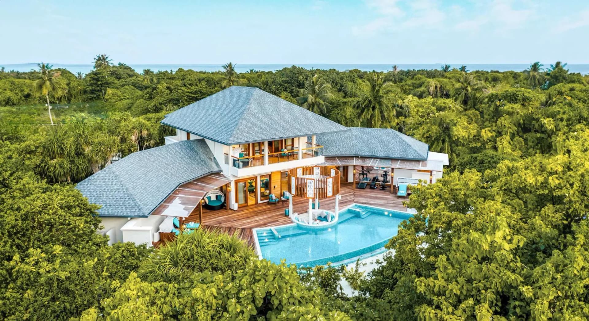 Grand Beach Residence with Pool - Elegant 1-guest oceanfront accommodation at Hideaway Beach Resort & Spa featuring premium furnishings and stunning Maldives views