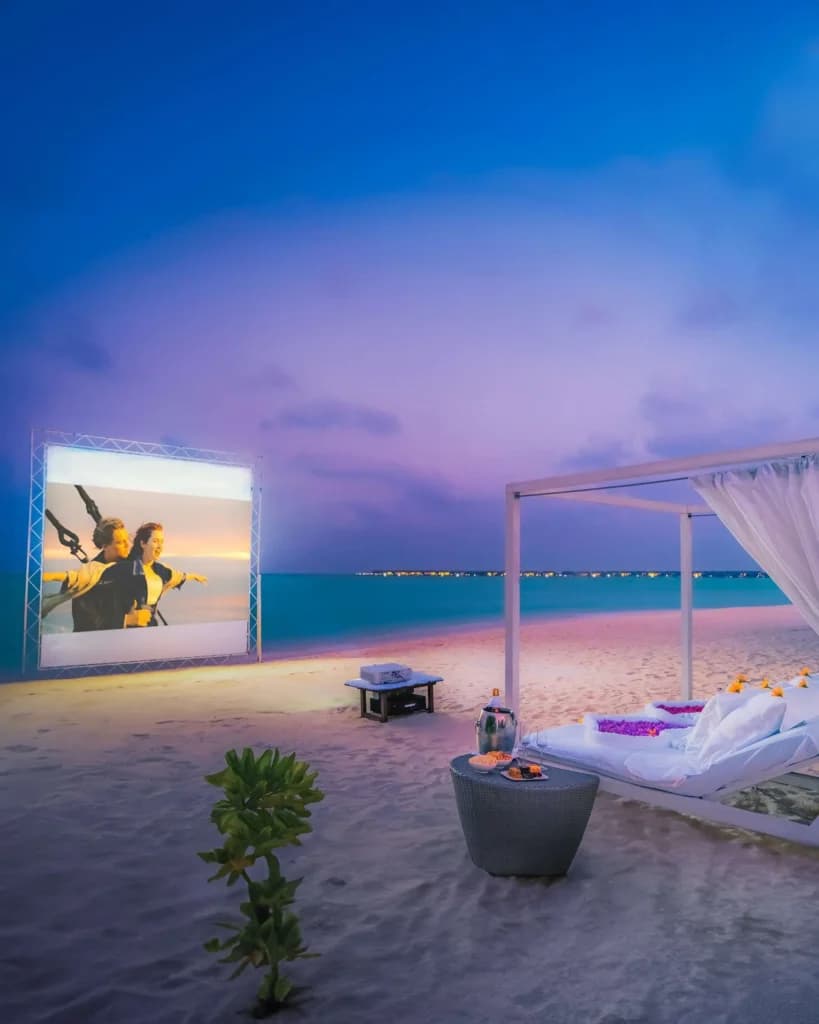 Cinema Under the Stars - State-of-the-art localbusiness facility at Hideaway Beach Resort & Spa with luxurious tropical surroundings and premium amenities