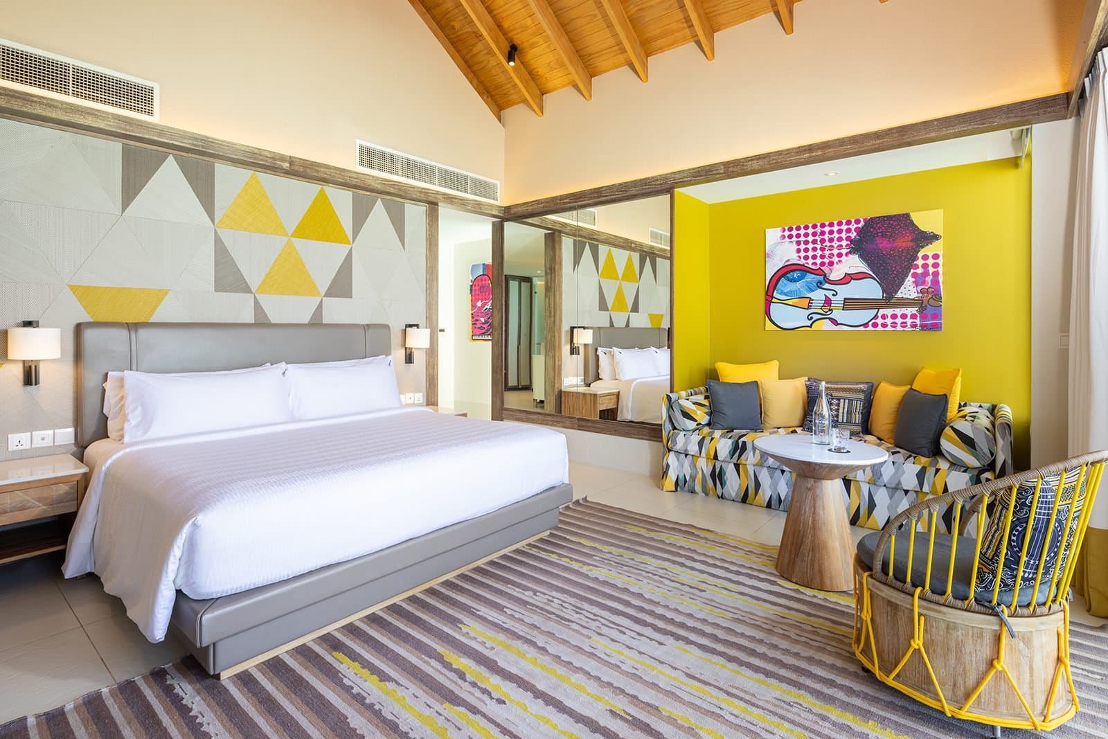 Platinum Overwater Villa - Image 2
