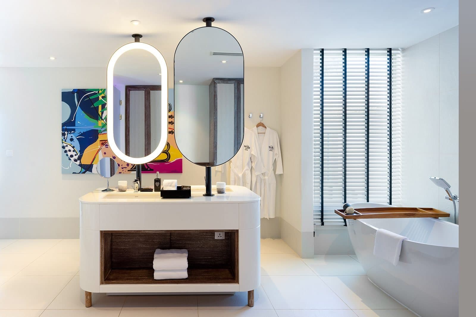 Platinum Overwater Villa - Image 4