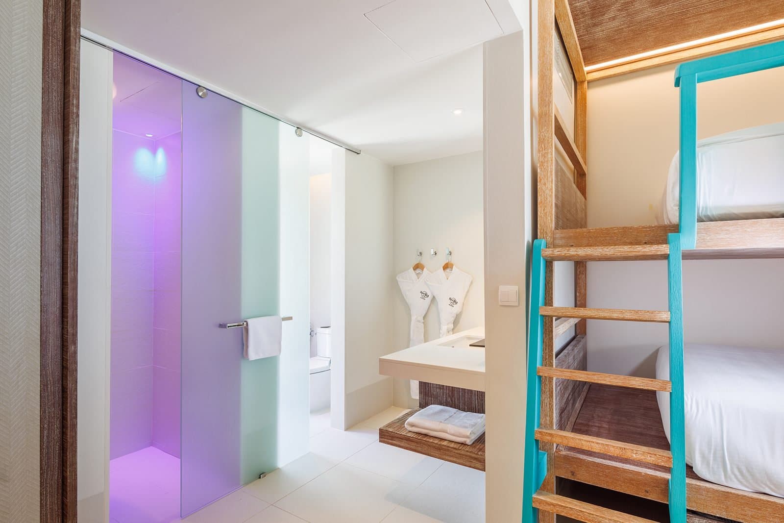 Silver Family Suite (Duplex) - Image 4
