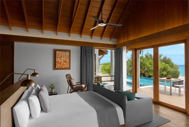 Presidential Beach Villa - Image 3