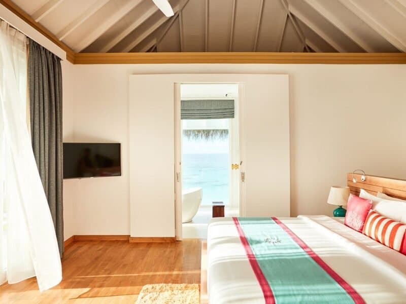 Two Bedroom Ocean Residence with Pool - Image 2