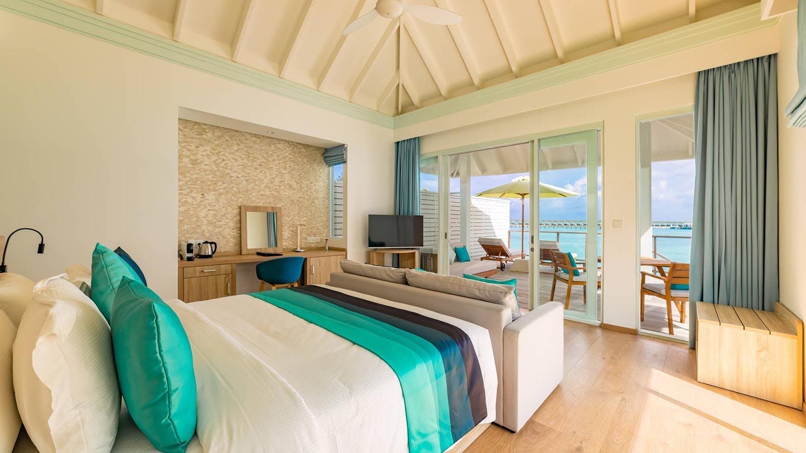 Three Bedroom Lagoon Villa with Pool + Slide - Image 2