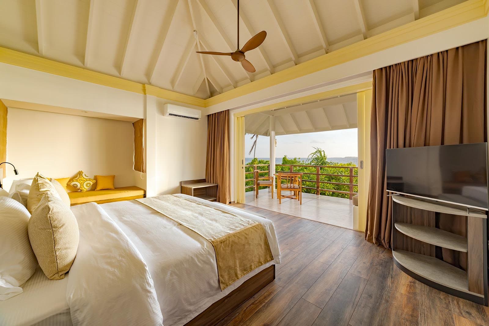 Two Storey Pool Beach Residence - Image 2