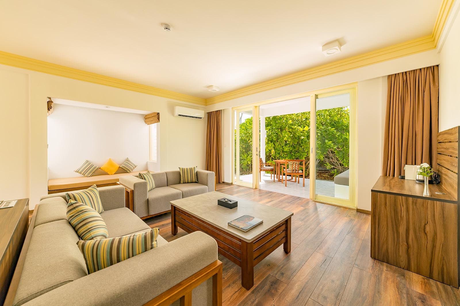 Two Storey Pool Beach Residence - Image 3