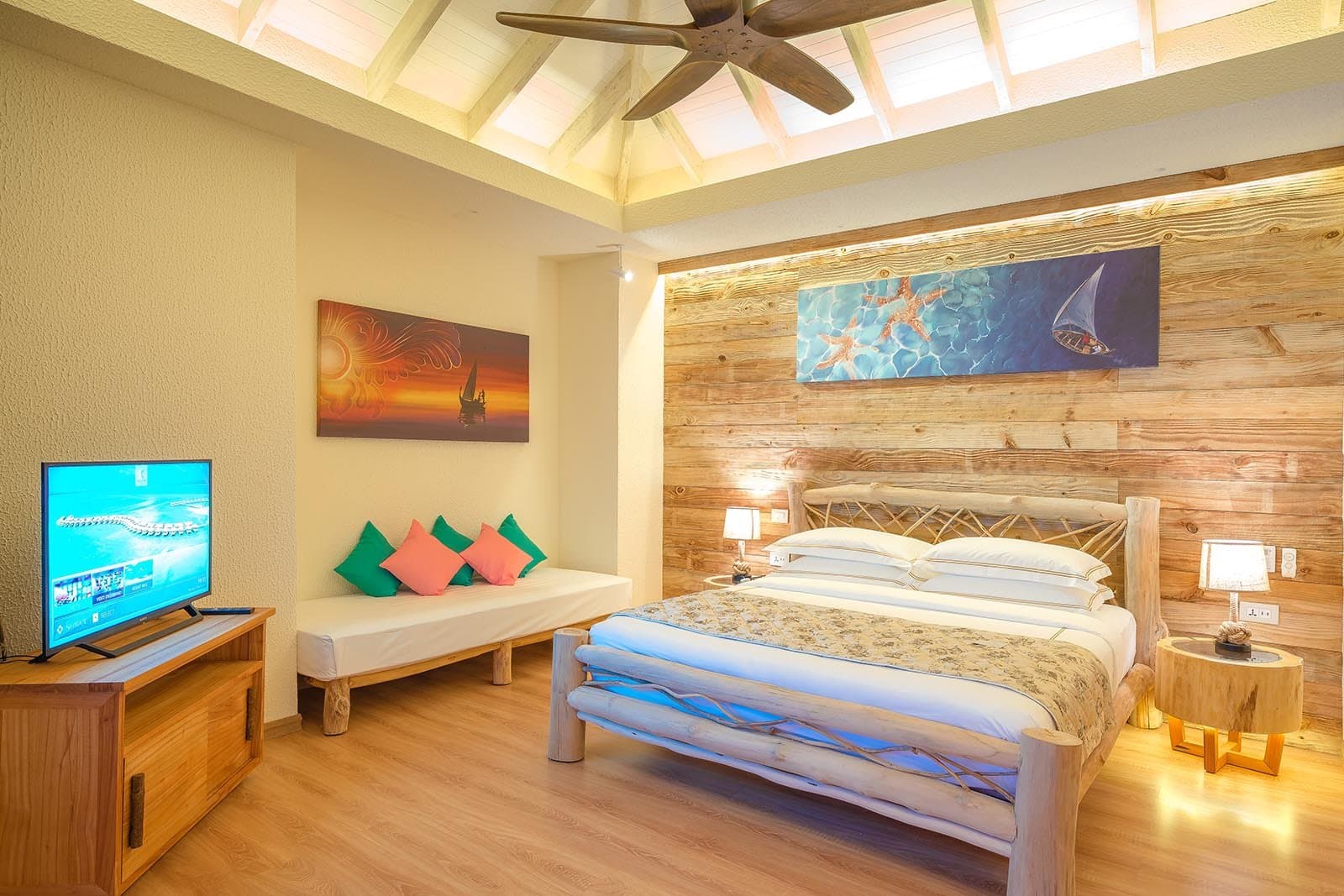 Aqua Suite with Private Pool - You & Me Maldives
