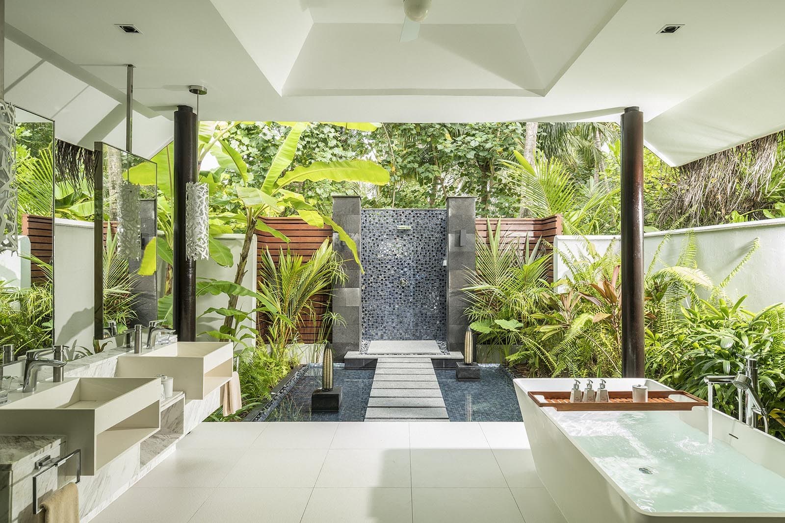 Beach Villa - Image 2