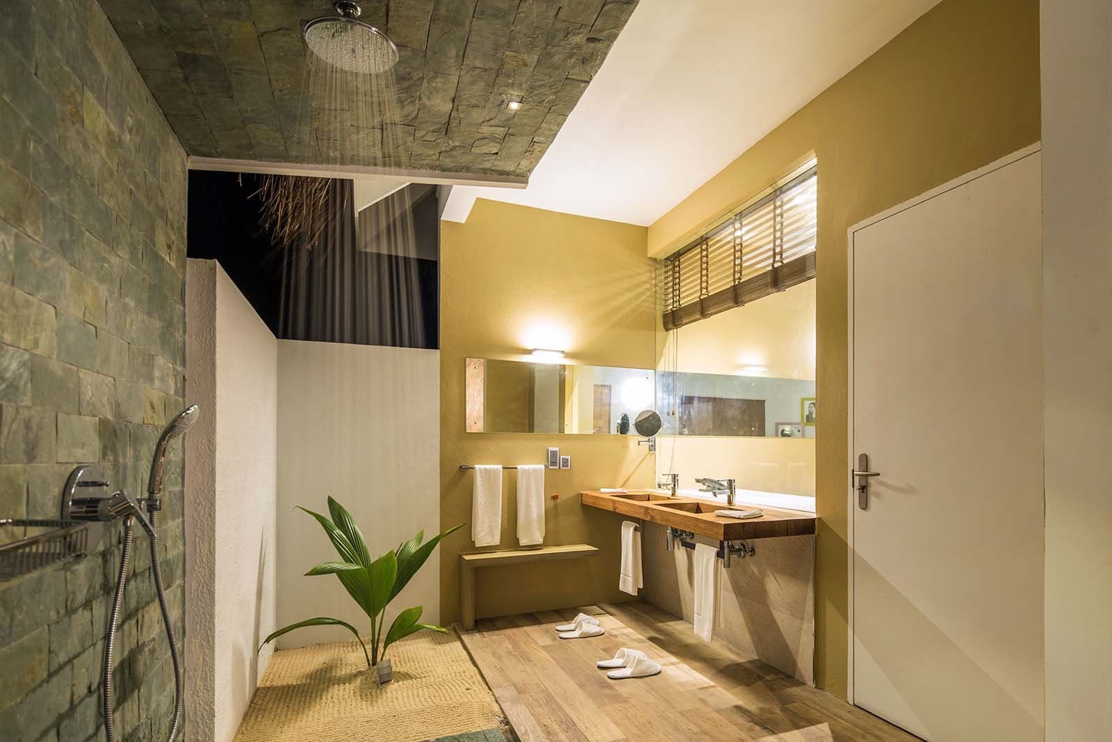 Beach Suite - Image 3