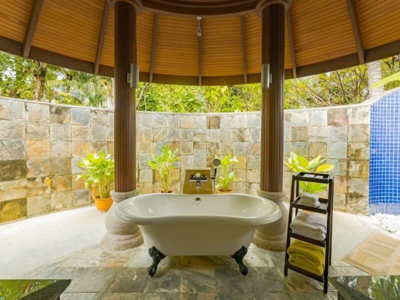 Two Bedroom Beach Suite - Image 2