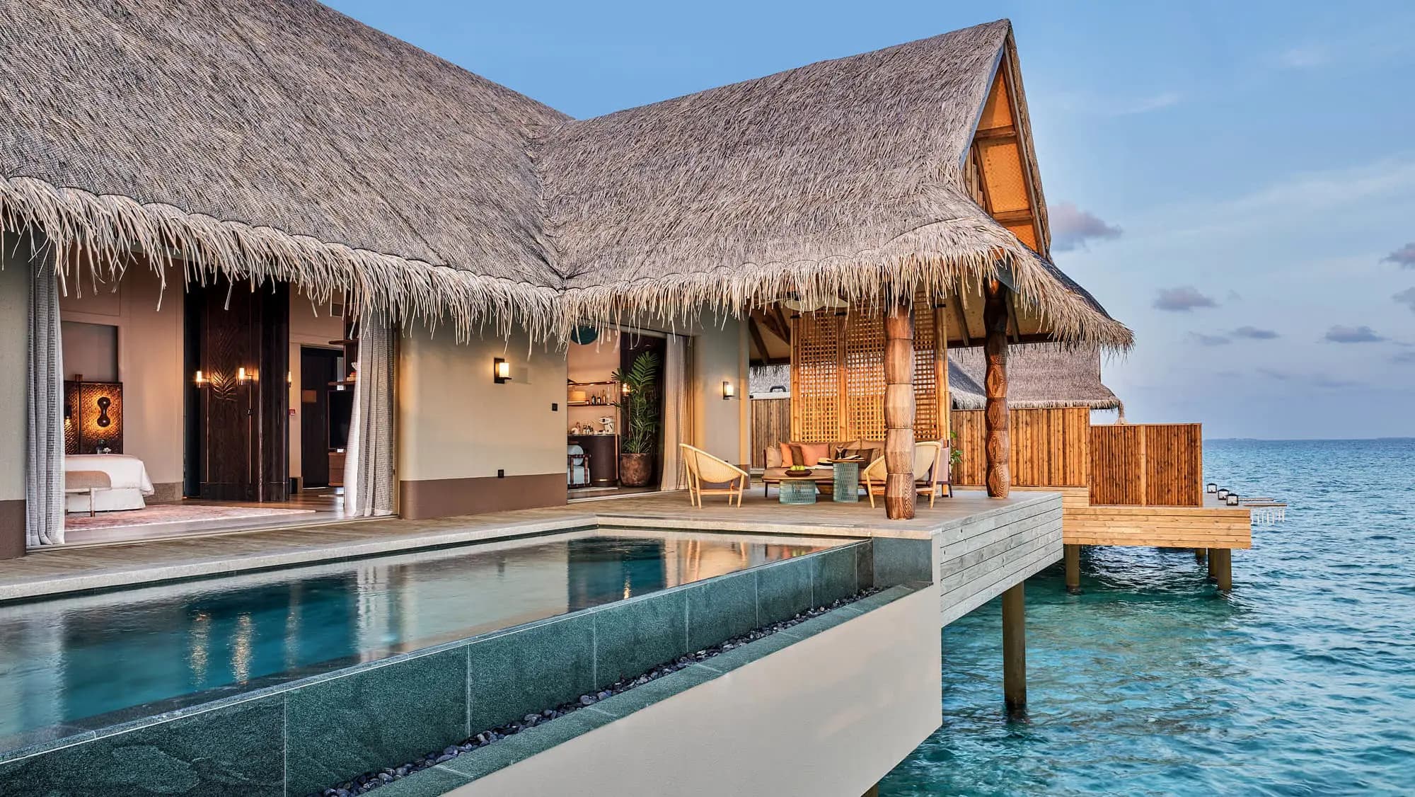 Luxury Sunset Water Villa With Pool - JOALI Maldives