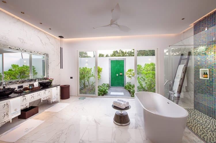 Family Beach Villas with Pool - Image 3
