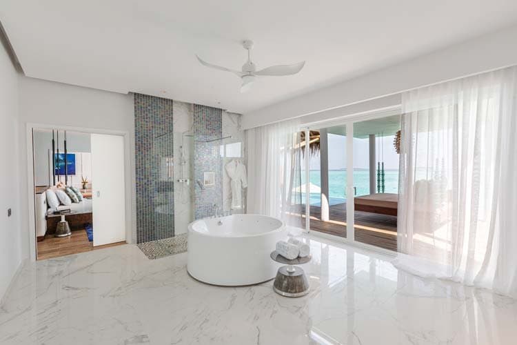 Superior Water Villas with Pool - Image 2