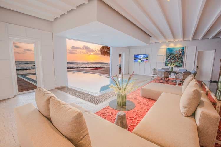 Presidential Water Villa - Image 2